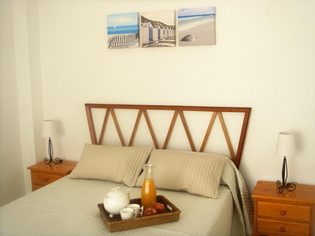 Apartamentos Margoysa I Los Alcázares Zimmer foto